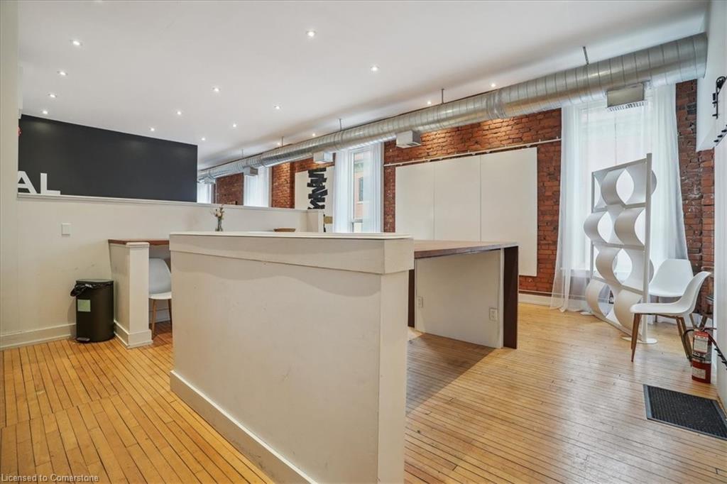 200-41 King William Street Property Photo 24