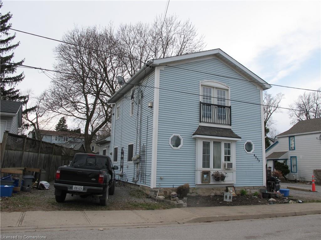 4233 May Avenue Property Photo 2