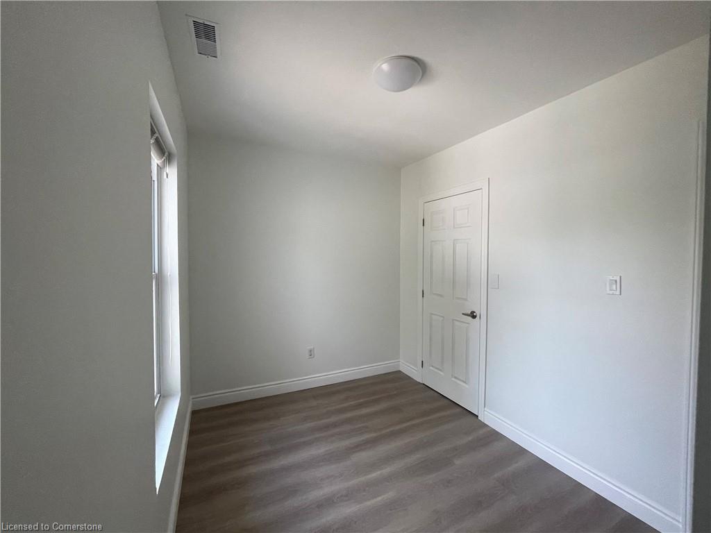 2-49 Fairleigh Avenue Property Photo 15