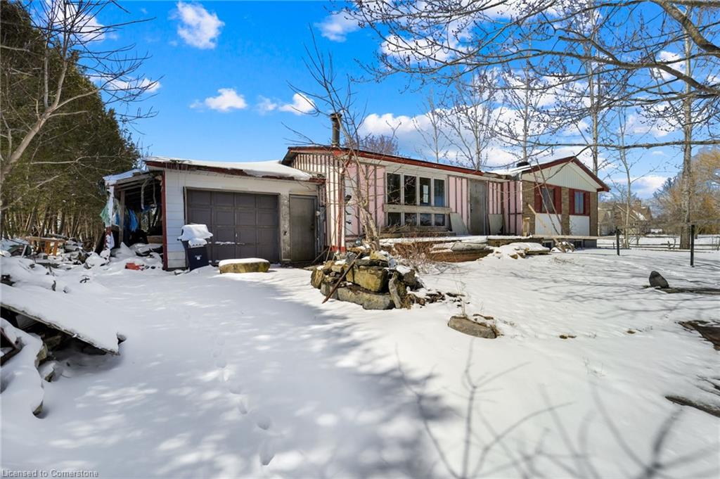 1568 Pilon Road Property Photo