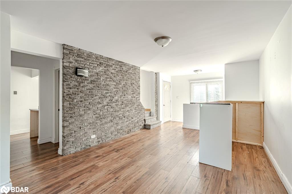 211 Phillips Street Property Photo 7
