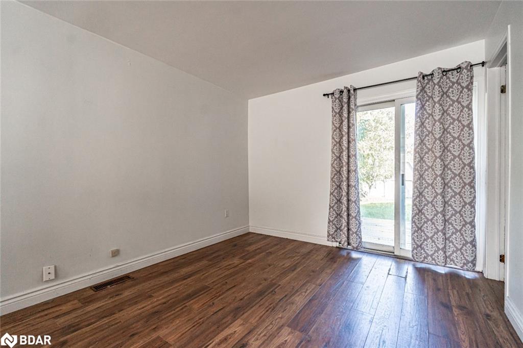 211 Phillips Street Property Photo 8