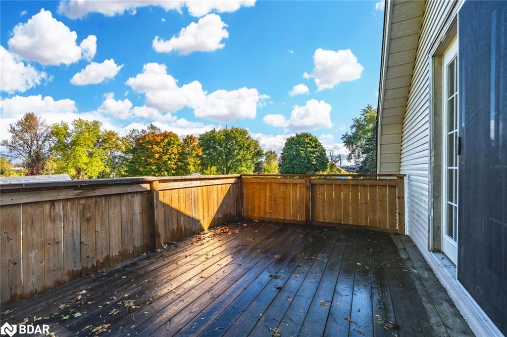 211 Phillips Street Property Photo 16
