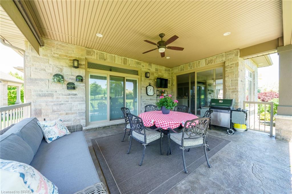 12 Ellington Place Property Photo 33