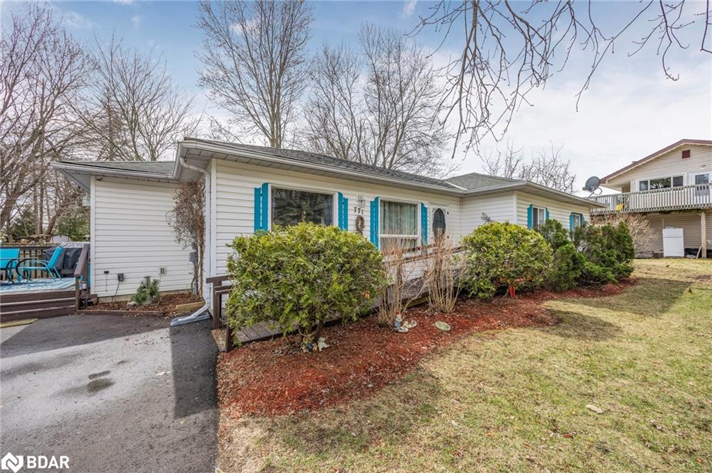 771 Roberts Road Property Photo 3