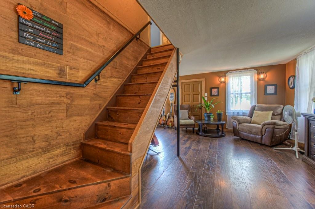 5995 Deborah Glaister Line Property Photo 18