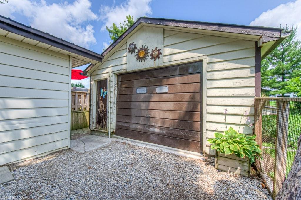 5995 Deborah Glaister Line Property Photo 29