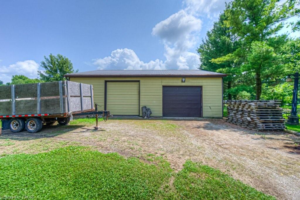 5995 Deborah Glaister Line Property Photo 38