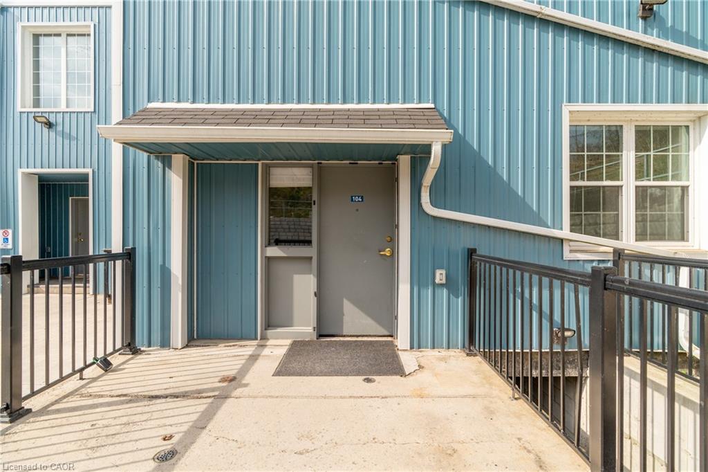 104-58 Beverly Street Property Photo 7