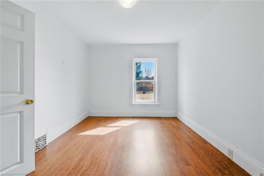 694 Wilson Street Property Photo 19