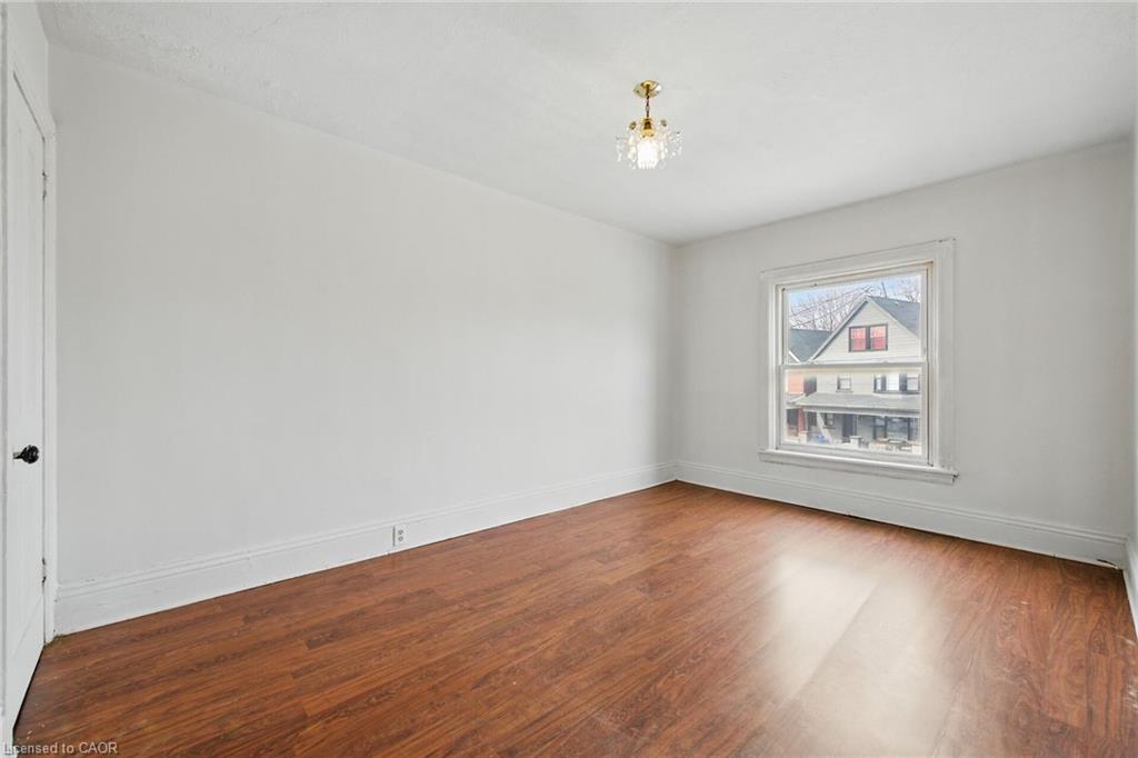 694 Wilson Street Property Photo 23
