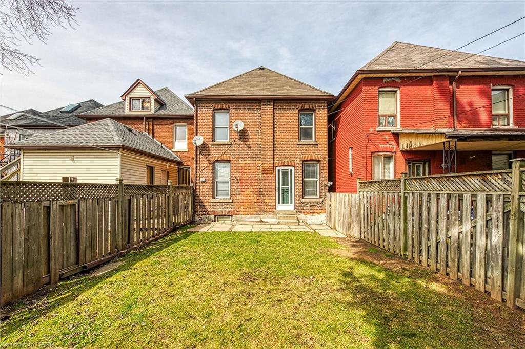 694 Wilson Street Property Photo 30