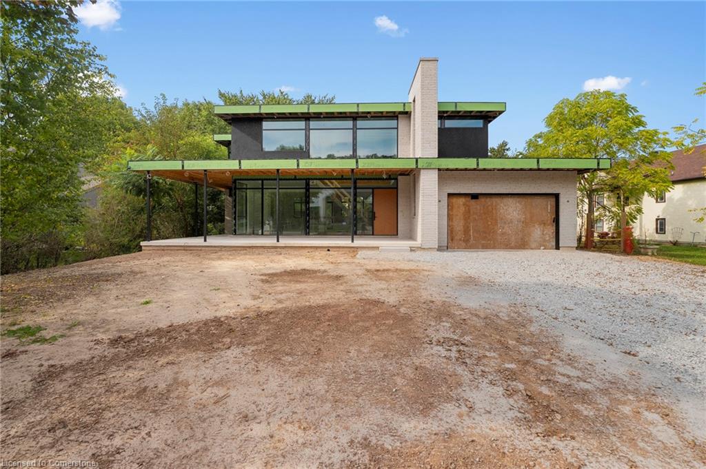 106 Queenston Real Estate Listings Main Image