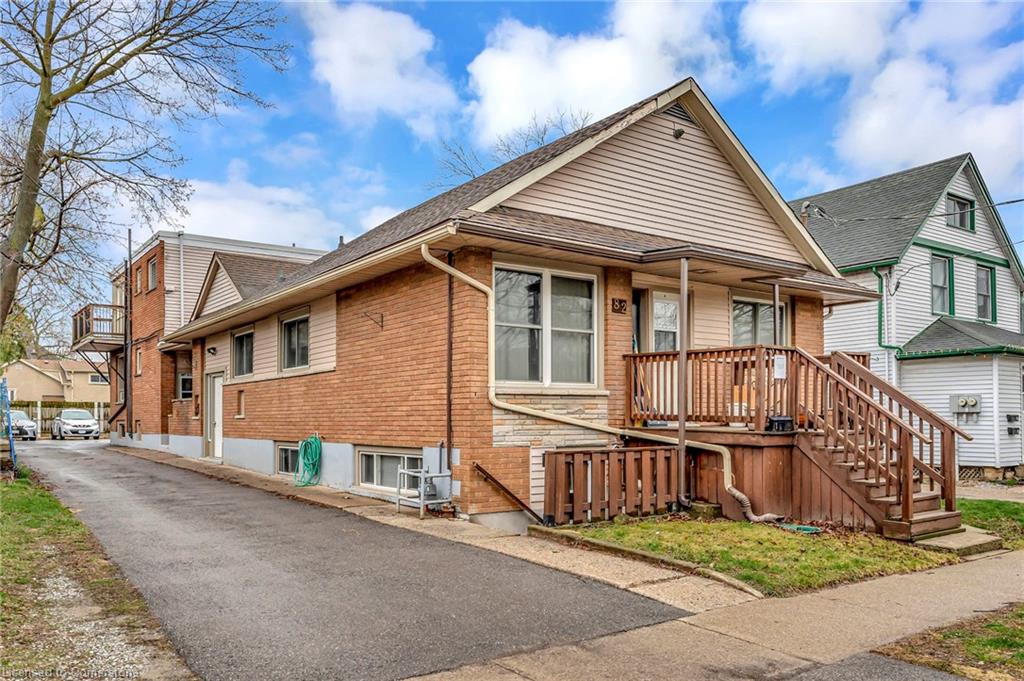 82 Albert Street Property Photo 1