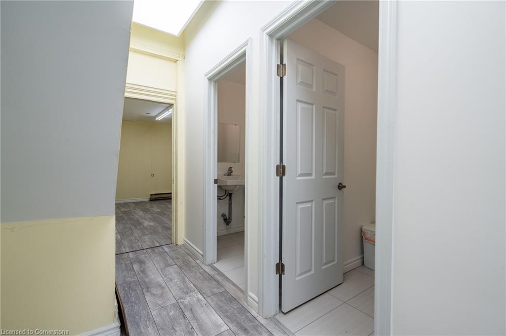 2-135 James Street N Property Photo 19