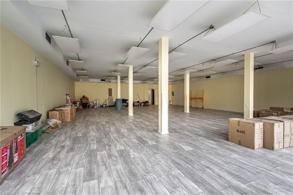 3-135 James Street Property Photo 8