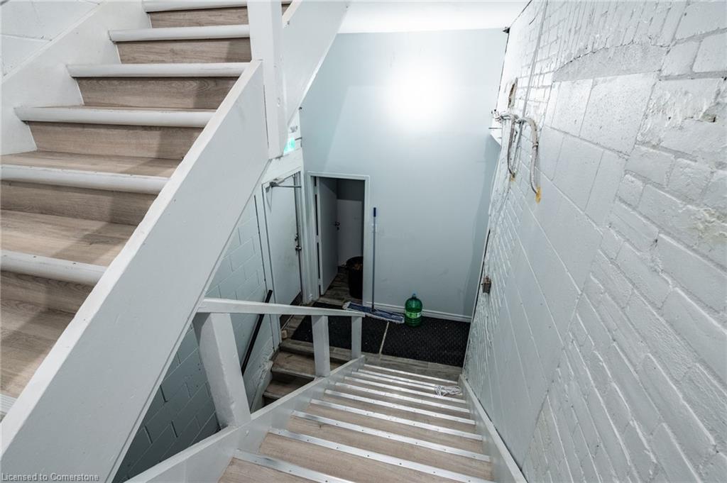3-135 James Street Property Photo 19