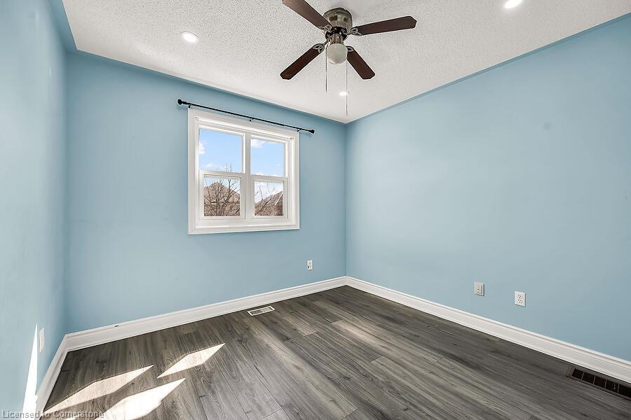 39 Blue Spruce Street Property Photo 26