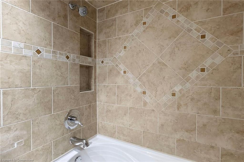 2368 Cavendish Drive Property Photo 28