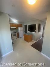 178-302 College Avenue W Property Photo 15