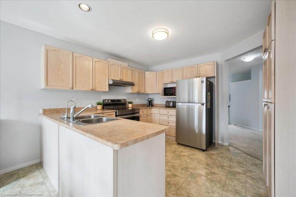 574 Windjammer Way Property Photo 15