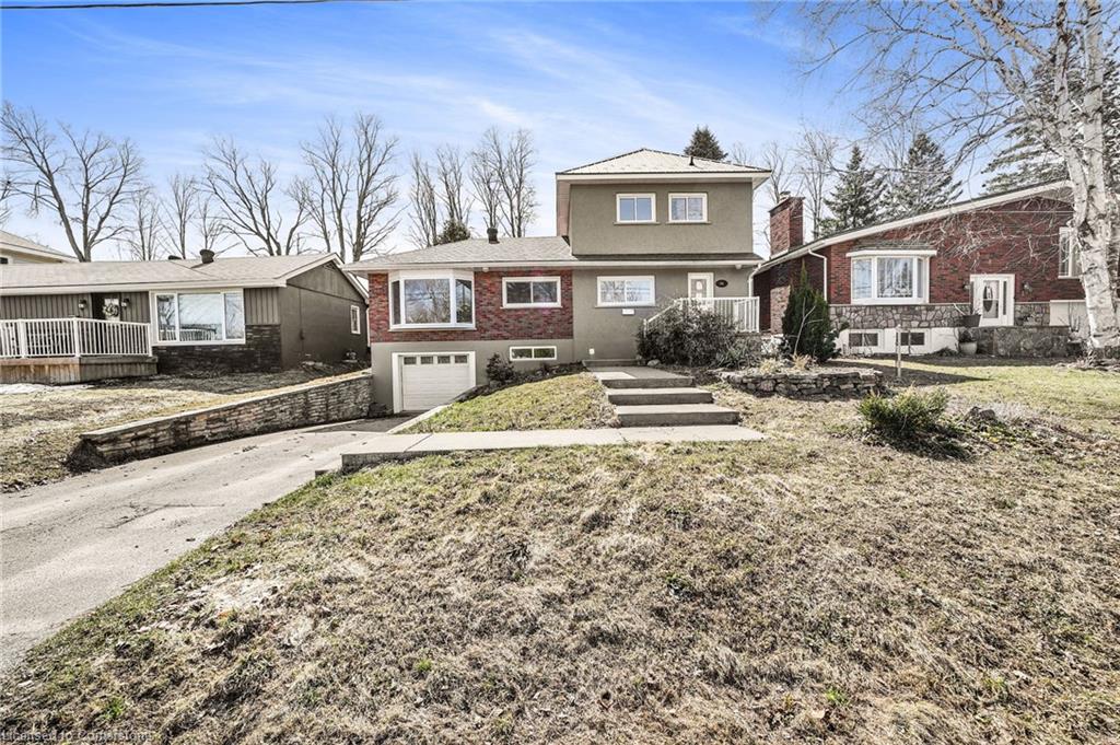 124 Ninth Street Property Photo 1