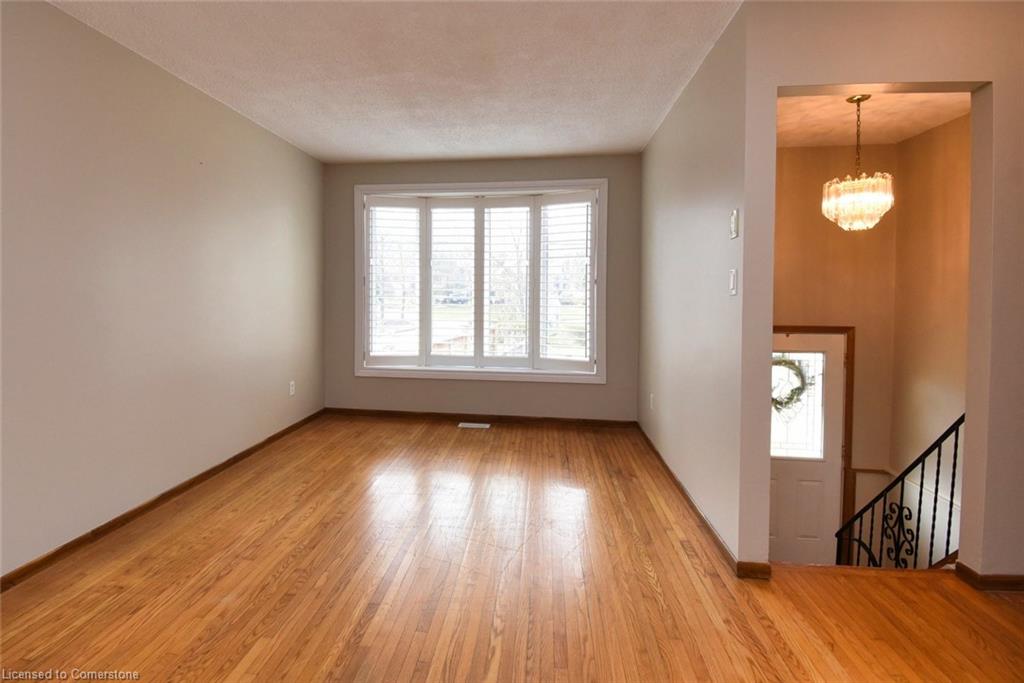 19 Victoria Terrace Property Photo 12