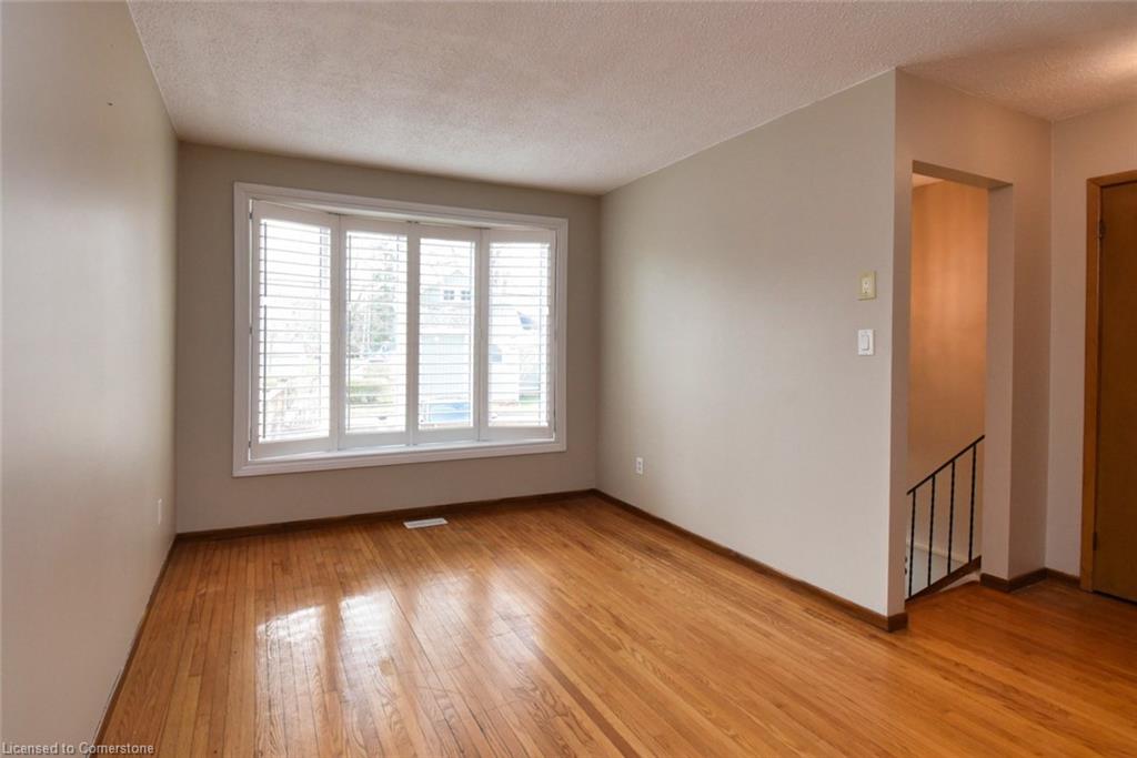 19 Victoria Terrace Property Photo 15