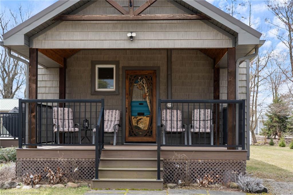 323 Erie Boulevard Property Photo 4