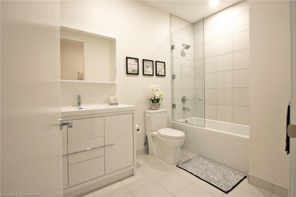 1413-212 King William Street Property Photo 24