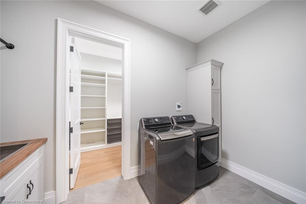 3 Clover Lane Property Photo 26