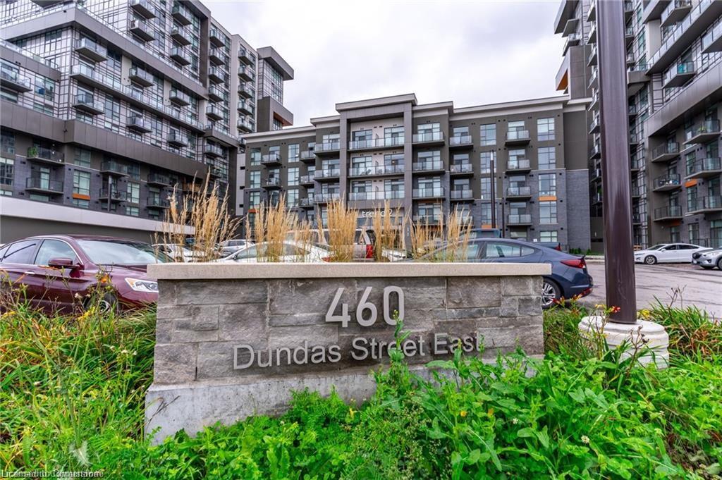 122-460 Dundas Street E Property Photo