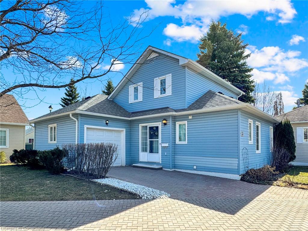 331 Silverbirch Boulevard Property Photo