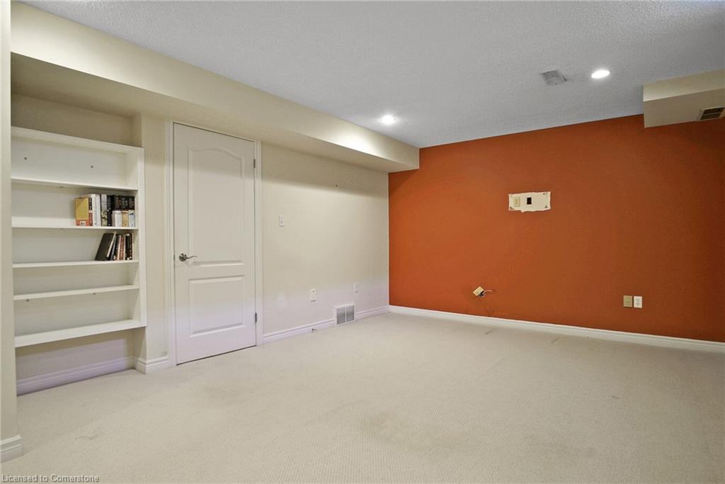 4-110 Beasley Crescent Property Photo 33