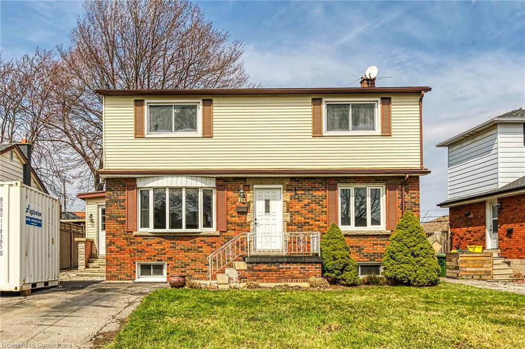 11 Sheridan Drive Property Photo 1
