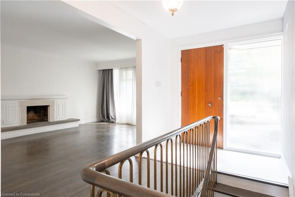 39 Farningham Crescent Property Photo 4