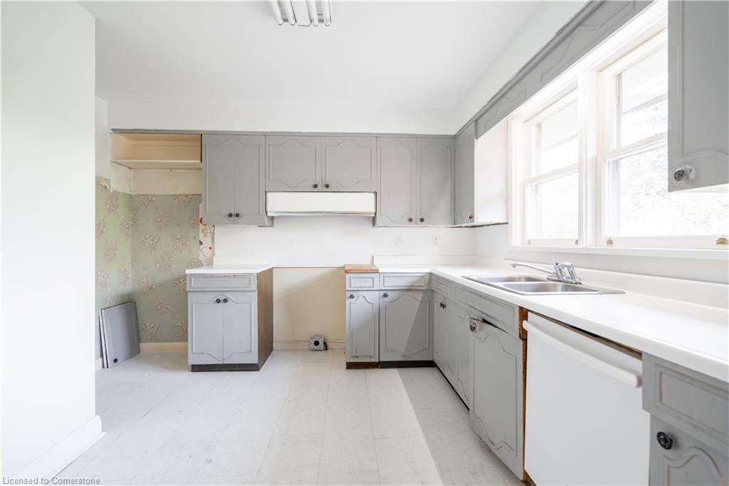 39 Farningham Crescent Property Photo 13