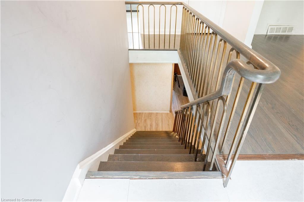 39 Farningham Crescent Property Photo 25