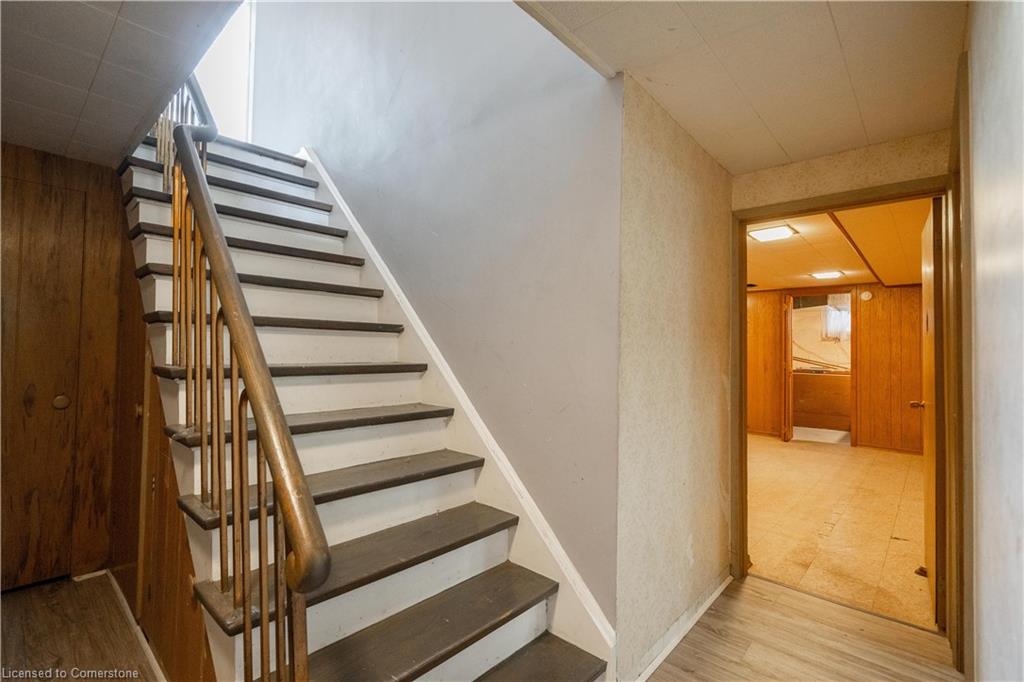 39 Farningham Crescent Property Photo 26