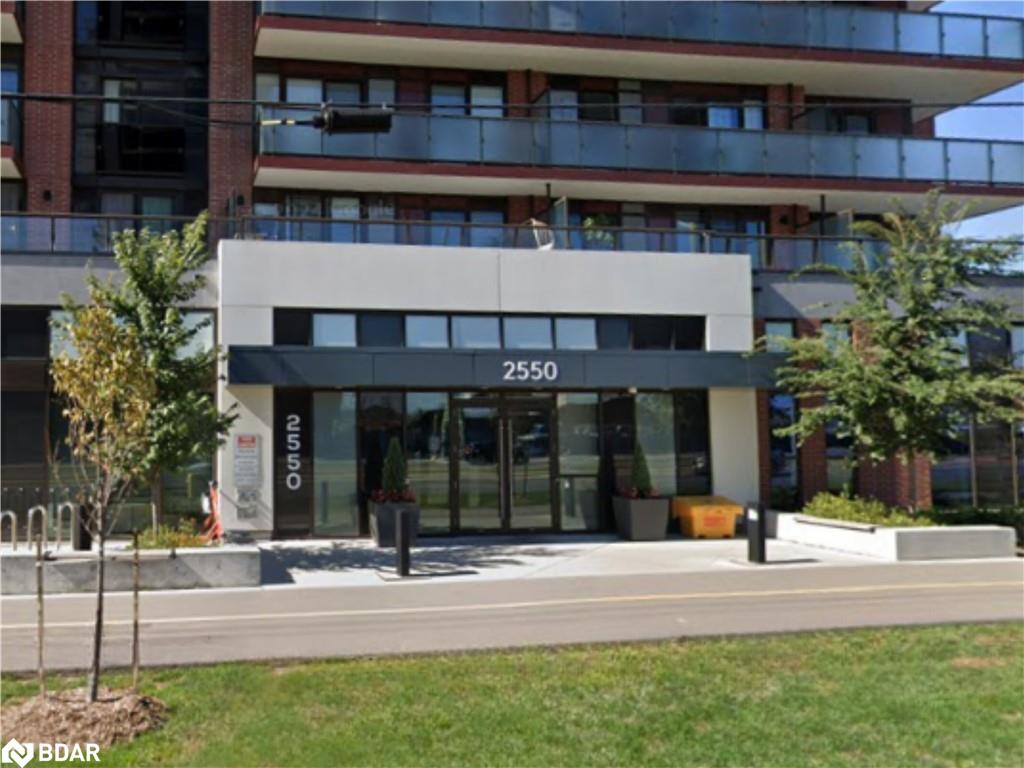 718-2550 Simcoe Street North Street Property Photo 3