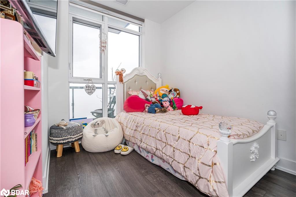 718-2550 Simcoe Street North Street Property Photo 20