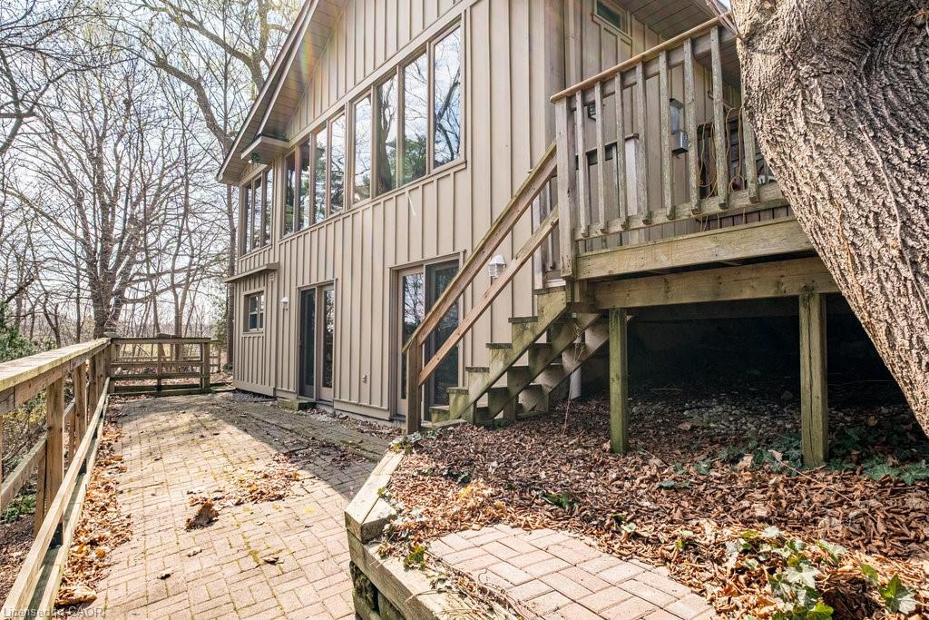 16 Bertram Drive Property Photo 41