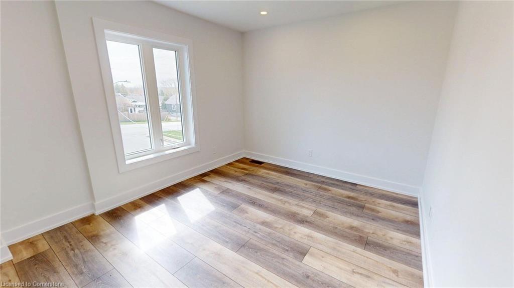 204 Queenston Street Property Photo 12