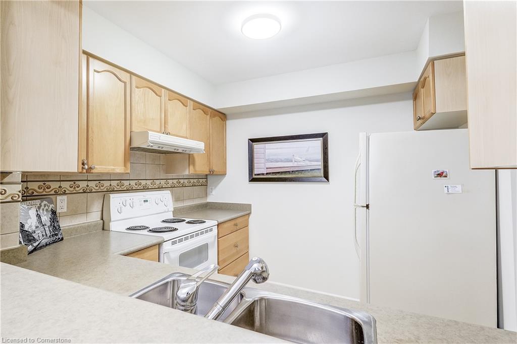 1308-100 Burloak Drive Property Photo 12