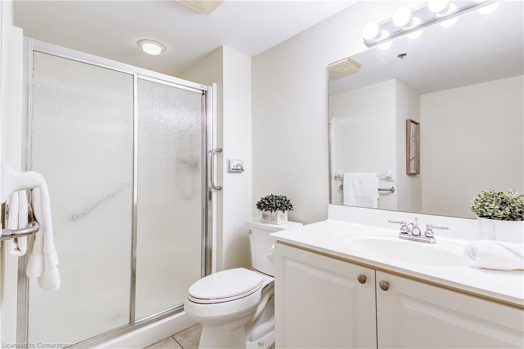 1308-100 Burloak Drive Property Photo 16