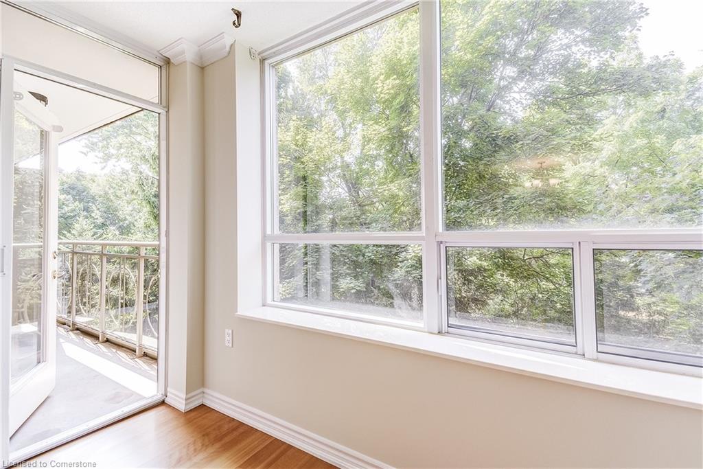 1308-100 Burloak Drive Property Photo 23