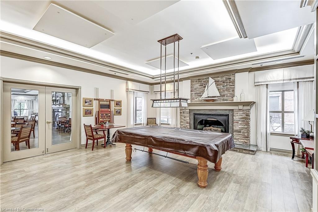 1308-100 Burloak Drive Property Photo 40