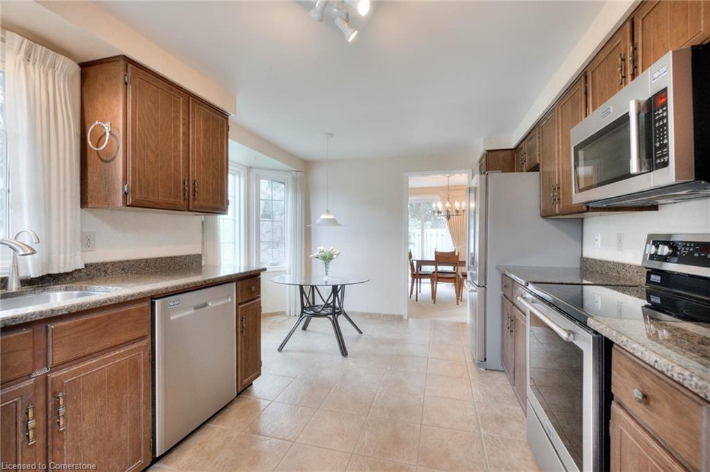 2-487 Beechwood Drive Property Photo 15