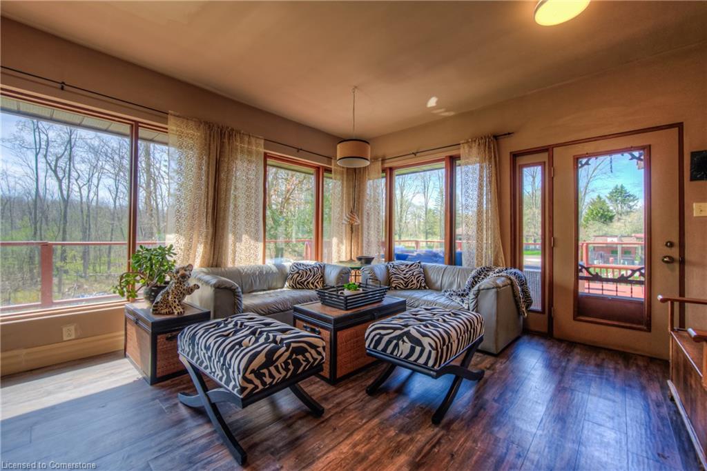 7 Squire Court Property Photo 11