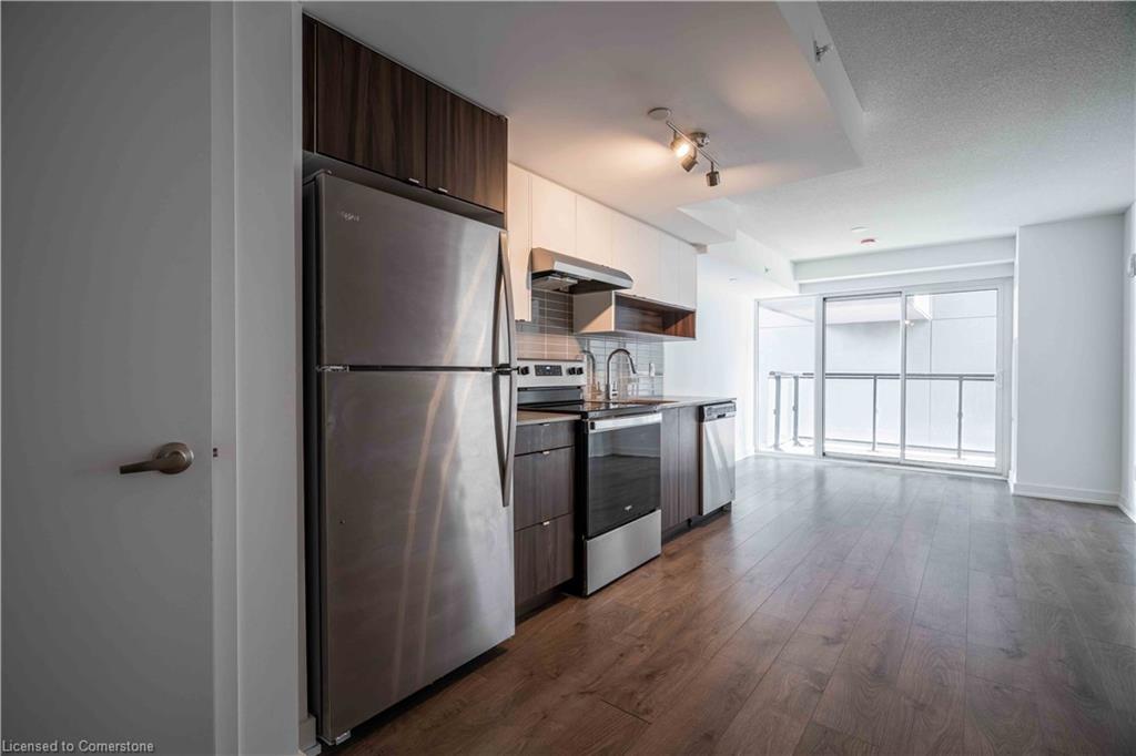 A215-1117 Cooke Boulevard Property Photo
